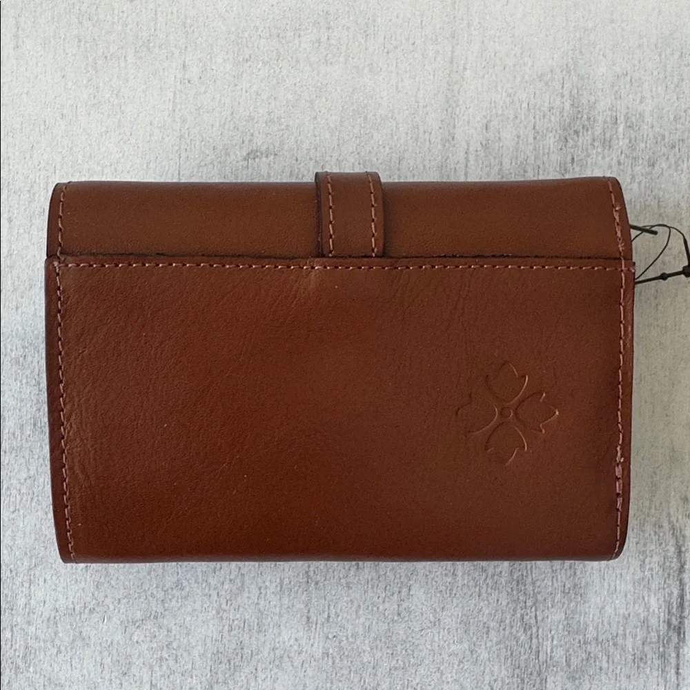 Patricia Nash Perla Trifold Leather Wallet Clutch Tan Brown